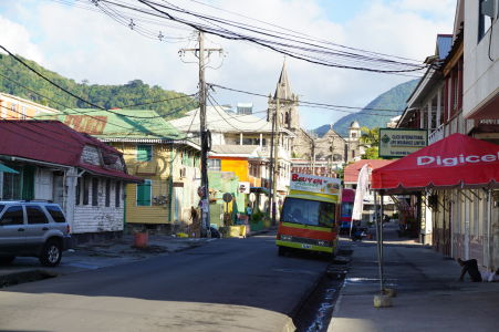 Uličky Roseau, hlavného mesta Dominiky