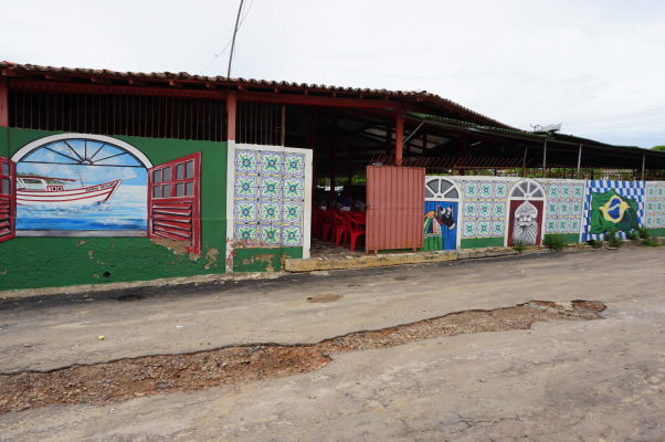 Reštaurácie pri rybom trhu v São Luís
