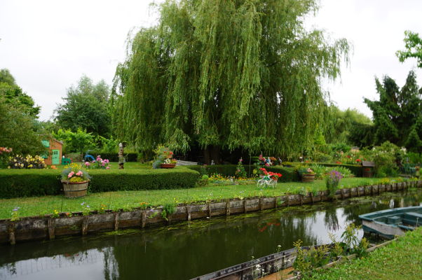 Plávajúce záhrady Les Hortillonnages v Amiens