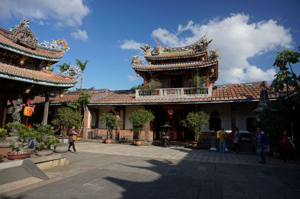Nádvorie chrámu Bao-An v Tchaj-peji