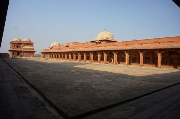Kráľovské stajne vo Fatehpur Sikri