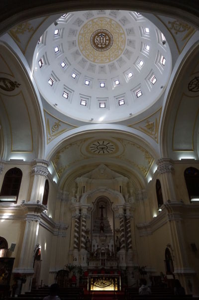 Chrám a seminár sv. Jozefa (Igreja e Seminário de São José) v Macau, základňa miestnych misionárov a niekdajšia vysoká škola