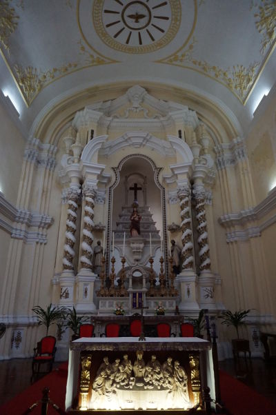 Chrám a seminár sv. Jozefa (Igreja e Seminário de São José) v Macau, základňa miestnych misionárov a niekdajšia vysoká škola