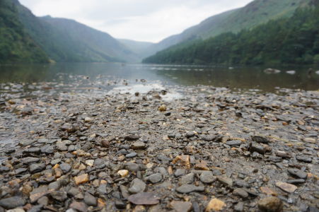 Horné jazero v údolí Glendalough