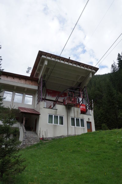 Lanovka vedúca ponad Transfagarašan až k jazeru Balea