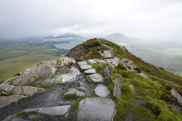 Na vrchole Diamantovej hory (Diamond Hill) v národnom parku Connemara National Park v Írsku
