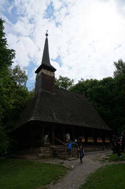 Drevený kostolík v skanzene v Sibiu