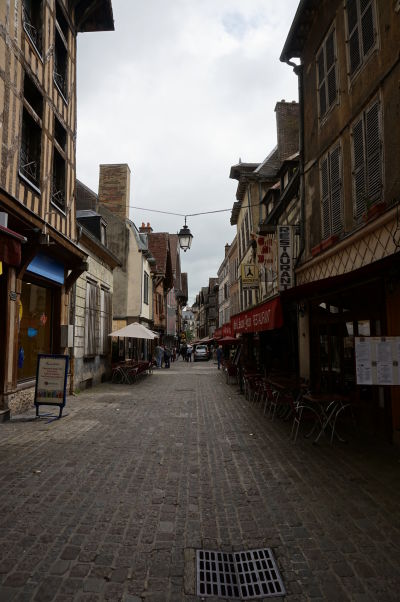 Polodrevené domy v Troyes