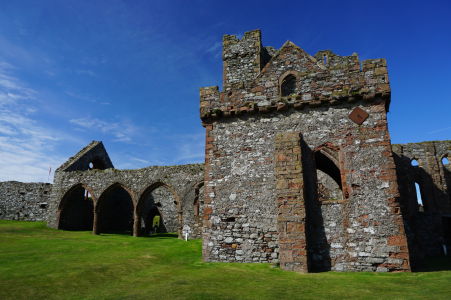 Ruiny Katedrály sv. Germana na hrade v Peeli