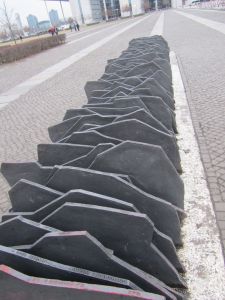 Bundestag - Pamätník 96 obetiam nacistických perzekúcií v parlamente (vtedajšom Reichstagu)