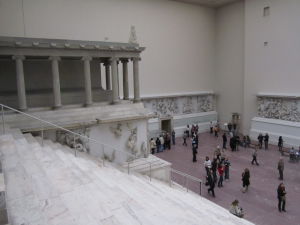 Pergamonské múzeum - Pergamonský oltár