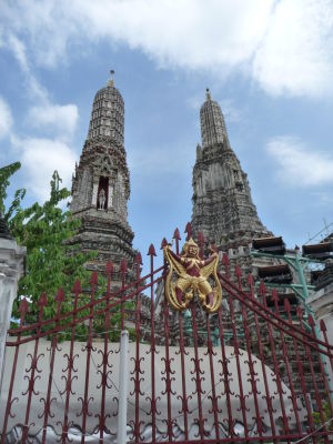 Chrám Wat Arun - Veže (prang)