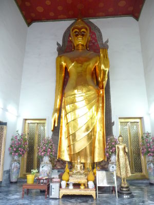 Zlatý Budha kam sa pozriete