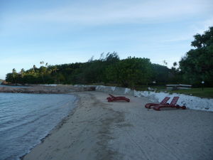 Plaž priamo pri hoteli - Nevyzerá tak lákavo ako Kokosová pláž