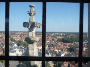 Vo vnútri zvonice - Pohľad z okna