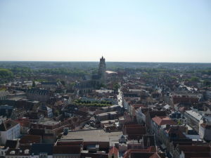 Pohľad na Bruggy zo zvonice Belfort - Chrám sv. Spasiteľa