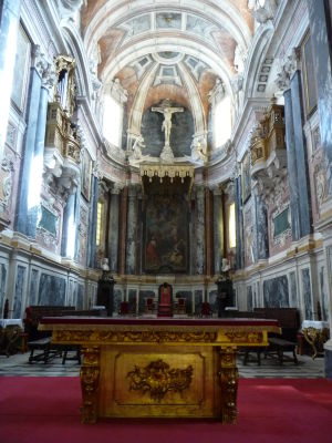 Hlavný oltár katedrály