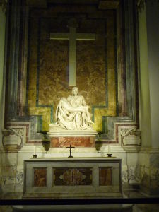 Bazilika sv. Petra - Michelangelova Pieta