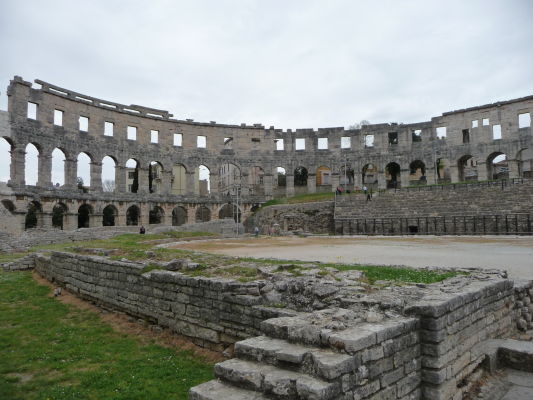 Rímska aréna (amfiteáter) v chorvátskej Pule