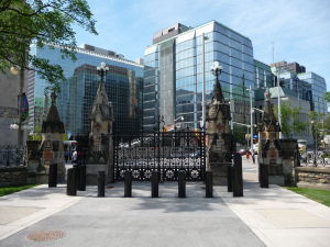Ottawa a mix modernej a klasickej architektúry