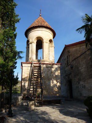 Jedna z veží v kláštore Mocameta