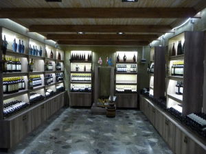 Vináreň Kindžamarauli - Obchod s miestnou produkciou