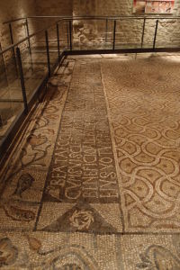 Mozaika pôvodného chrámu