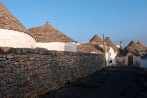 V uličkách Alberobella