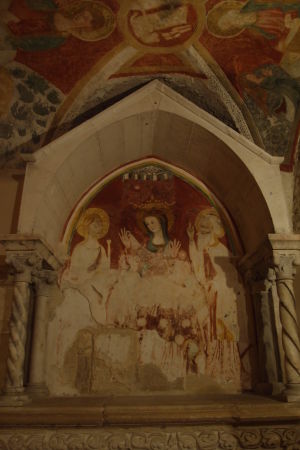 Podzemie katedrály ukrývajúce chrám zo 4. storočia - zvyšok fresky
