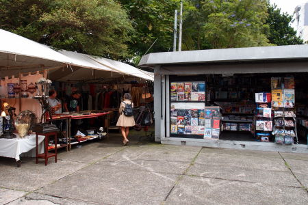 Trh na námestí Praça Benedito Calixto