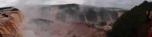 Vodopády Iguazú z brazílskej strany - Mostík pre turistov - Panoráma