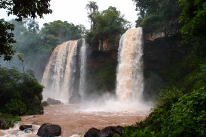 Vodopády Iguazú sa skladajú z množstva menších vodopádov