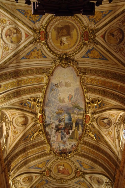 Katedrála Nanebovstúpenia Panny Márie v Córdobe - Bohato zdobený strop