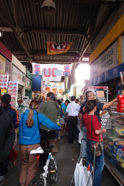 La Vega - najväčšia mestská tržnica v Santiagu de Chile