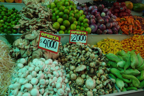 La Vega - najväčšia mestská tržnica v Santiagu de Chile - výber je obrovský