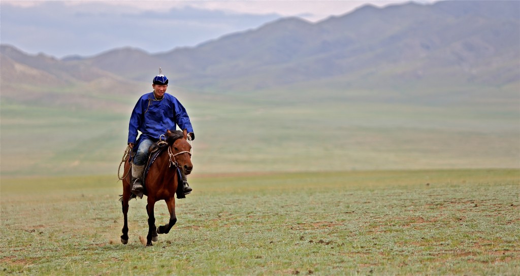 Jazdec v mongolskej stepi (Zdroj: Wikipedia)