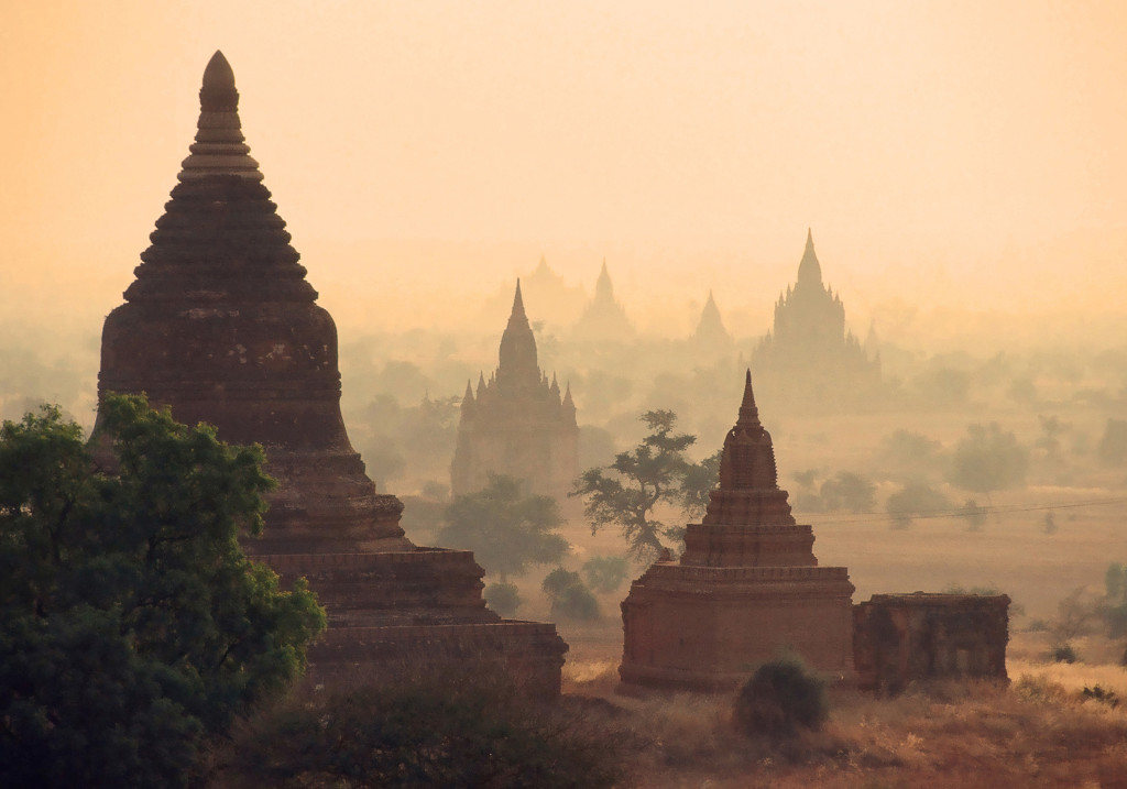 Chrámy v Bagane