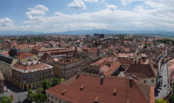 Pohľad na Sibiu z veže Luteránskej Katedrály sv. Márie
